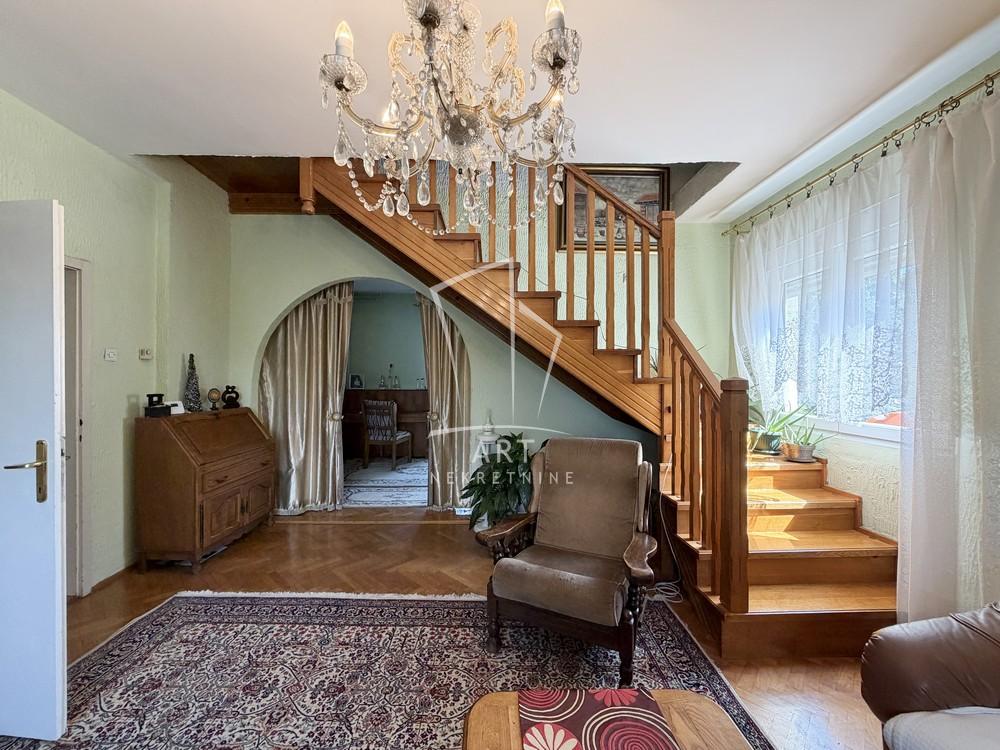Slika 2 - Plitvička,  Kuća na prodaju, 343m2, 950.000€