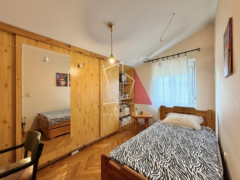 Slika 5 - Plitvička,  Kuća na prodaju, 343m2, 950.000€