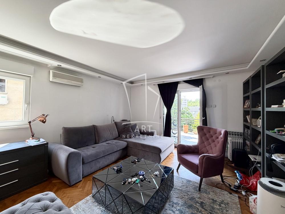 Slika 11 - Plitvička,  Kuća na prodaju, 343m2, 950.000€