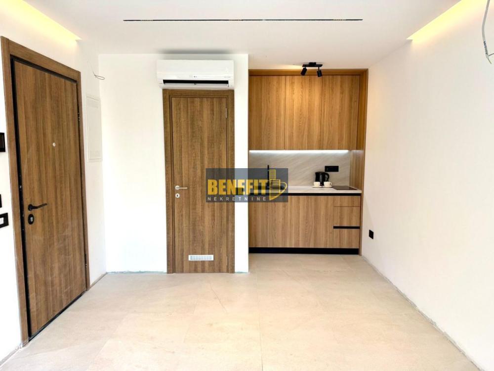 Glavna slika - Lokal za izdavanje, 20m2, 500€