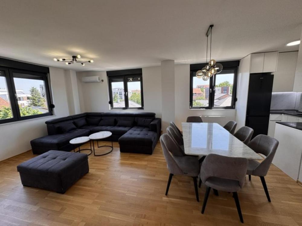 Slika 1 - Troiposoban stan na prodaju, 87m2, 250.000€