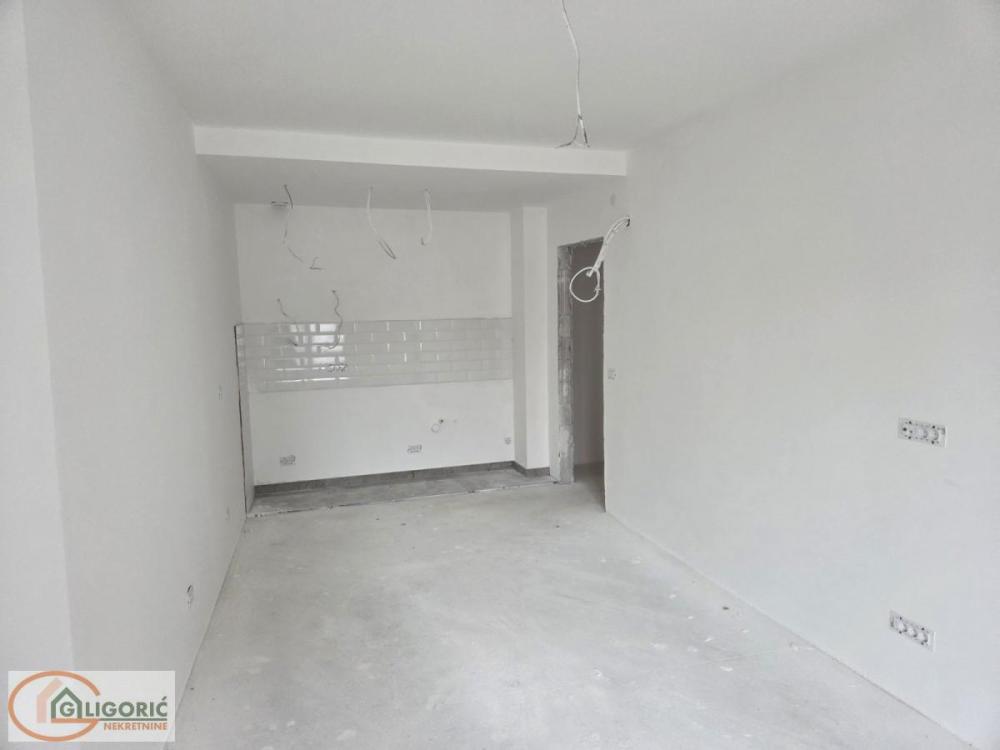 Slika 5 - Dimitrija Tucovića, Dvoiposoban stan na prodaju, 57m2, 270.000€