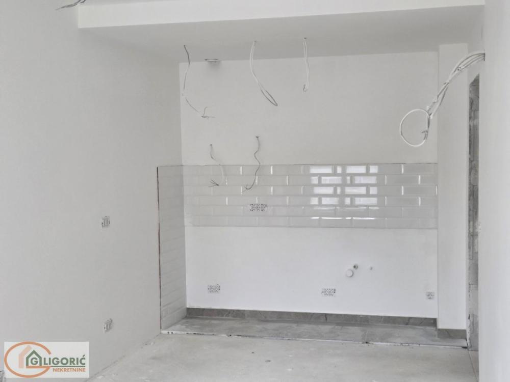 Slika 4 - Dimitrija Tucovića, Dvoiposoban stan na prodaju, 57m2, 270.000€