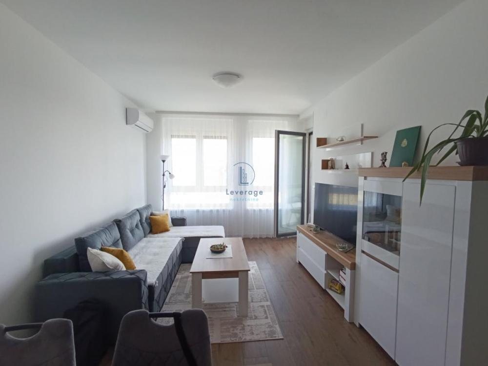Glavna slika -Alekse Čelebonovića, Dvosoban stan za izdavanje, 44m2, 290€