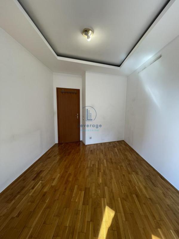 Slika 5 - Nebojšina, Dvoiposoban stan za izdavanje, 78m2, 1.000€