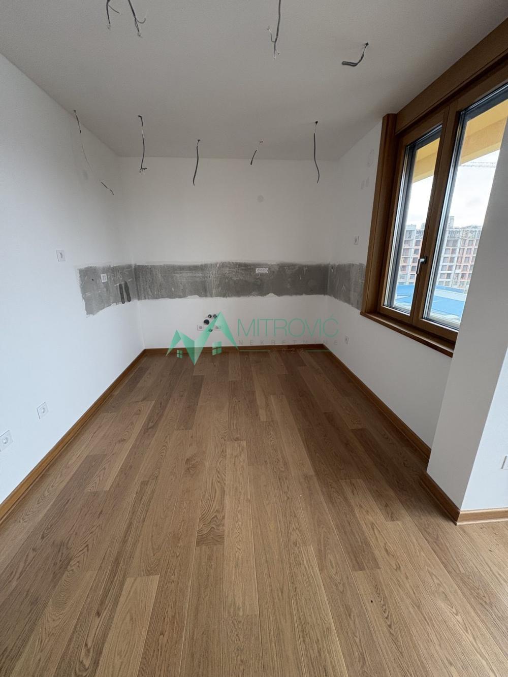 Slika 3 - Petosoban stan na prodaju, 121m2, 566.500€