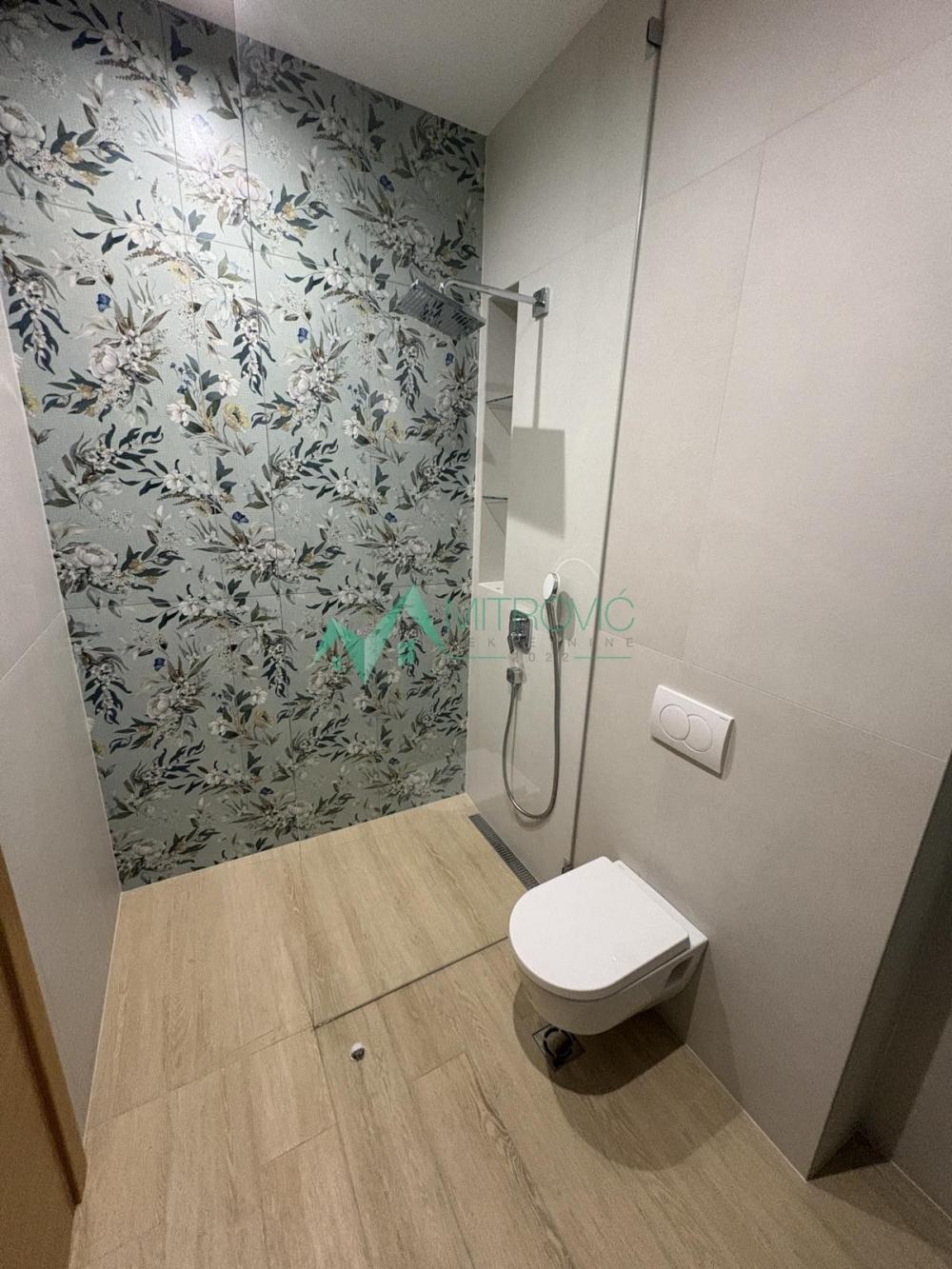 Slika 8 - Petosoban stan na prodaju, 121m2, 566.500€