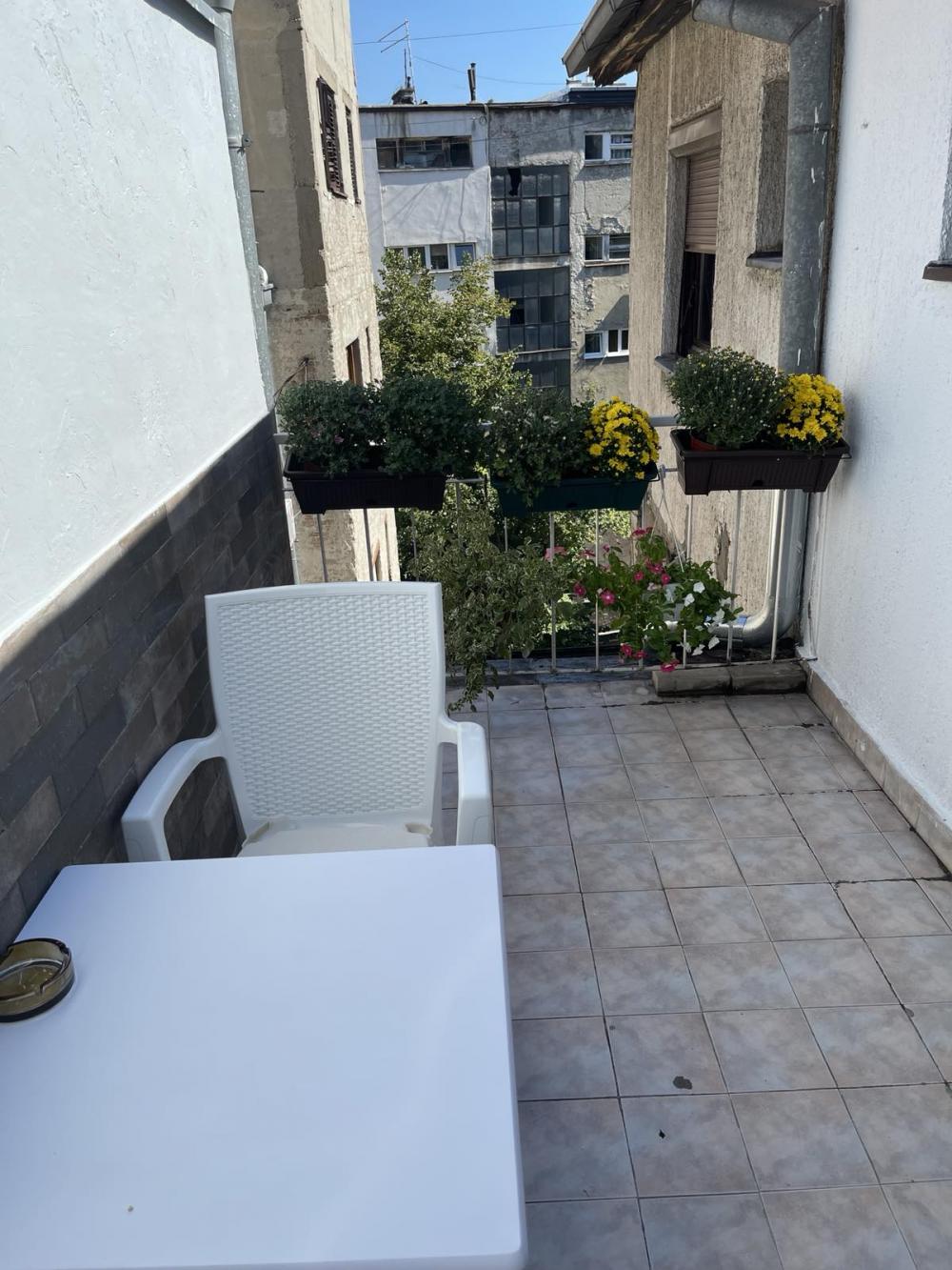 Slika 3 - Kosovska, Dvosoban stan za izdavanje, 65m2, 800€