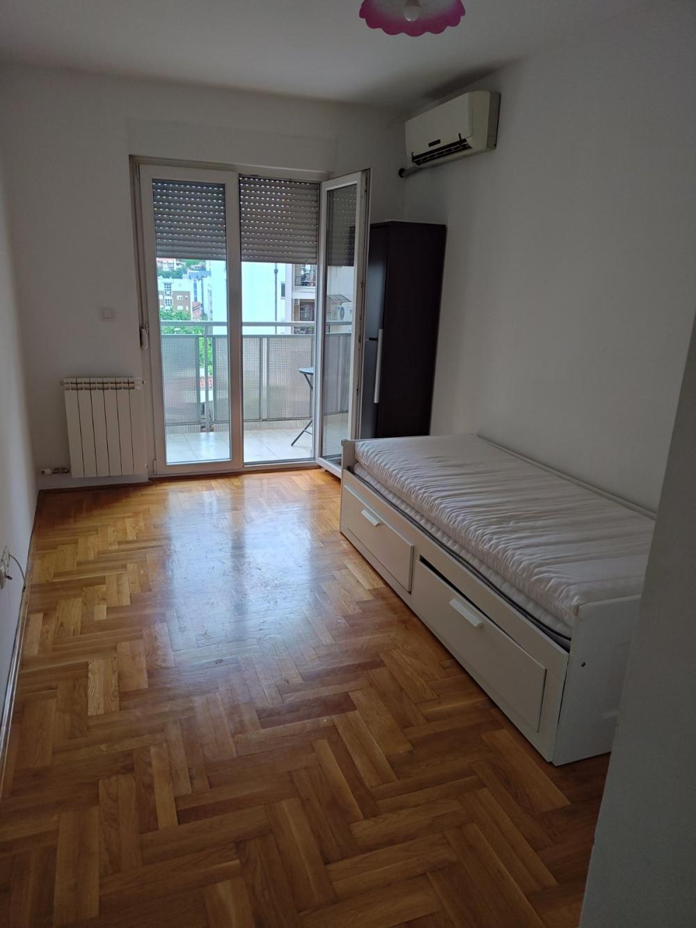 Slika 2 - Đevđelijska, Dvosoban stan za izdavanje, 52m2, 650€
