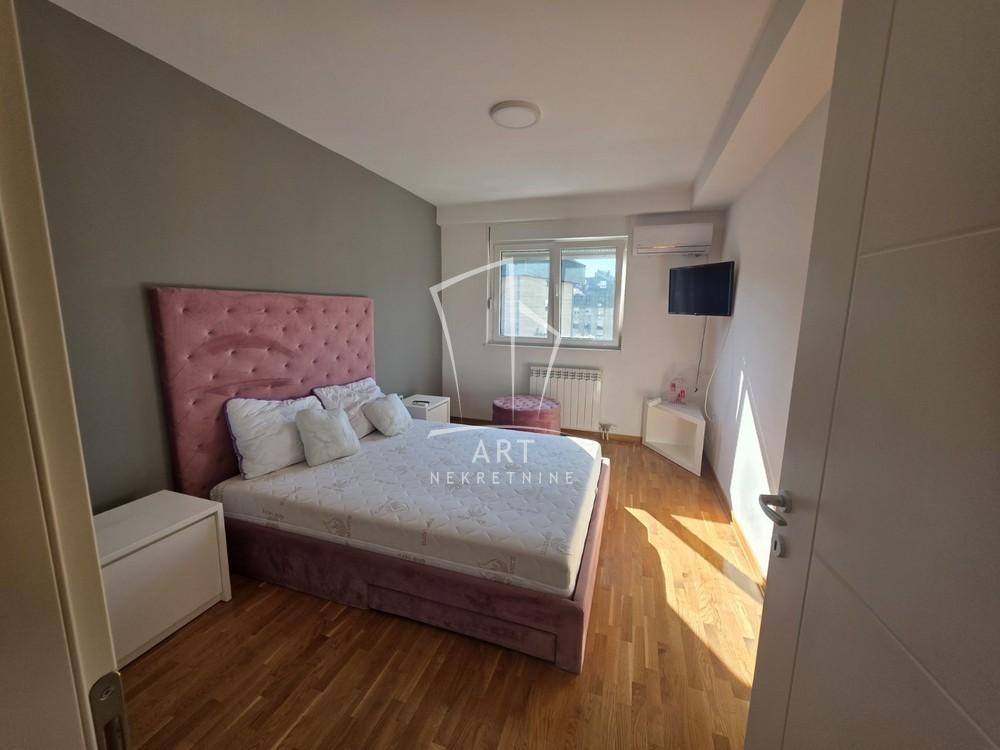Slika 4 - Ilije Stojadinovića, Trosoban stan za izdavanje, 80m2, 750€