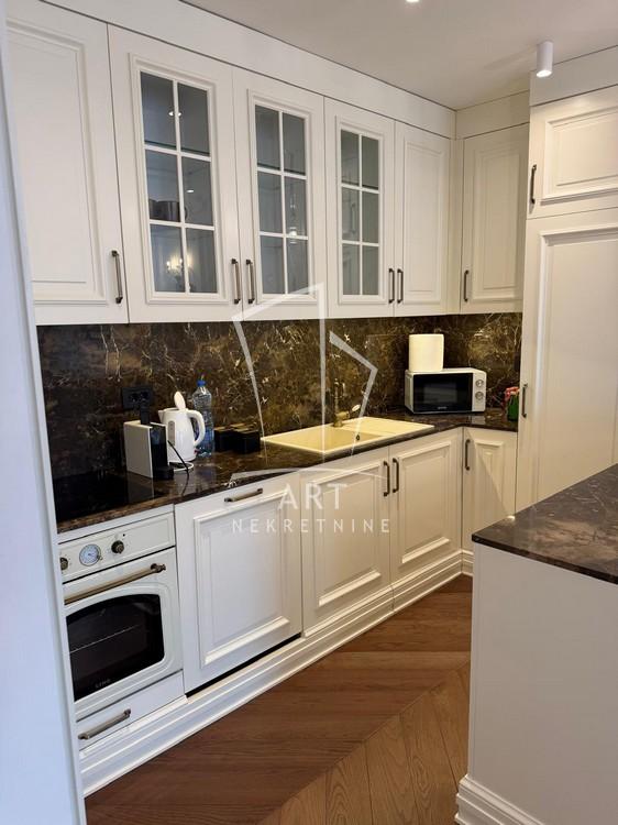 Slika 5 - Cara Nikolaja II, Četvorosoban stan za izdavanje, 119m2, 3.200€