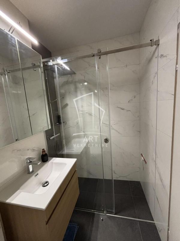 Slika 7 - Gandijeva, Dvosoban stan za izdavanje, 66m2, 650€