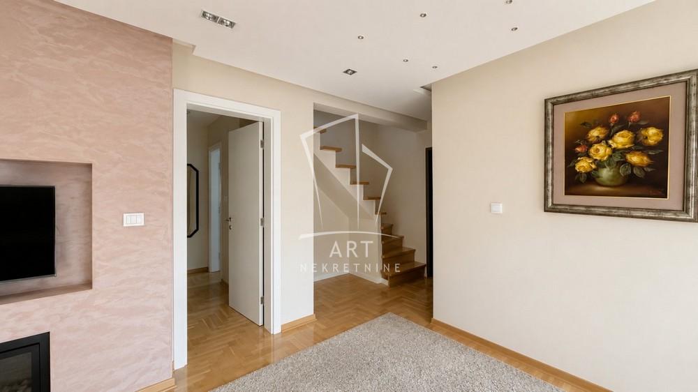 Slika 3 - Dragana Rakića, Trosoban stan na prodaju, 84m2, 304.500€