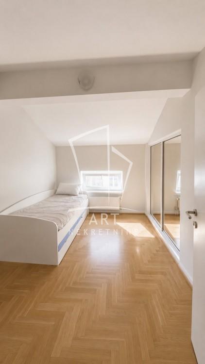 Slika 4 - Dragana Rakića, Trosoban stan na prodaju, 84m2, 304.500€