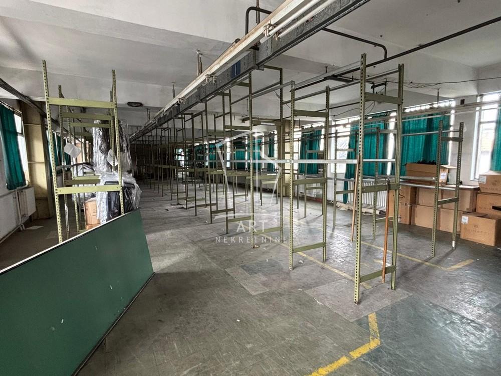 Slika 1 - Mite Ružića,  Lokal za izdavanje, 410m2, 4.400€