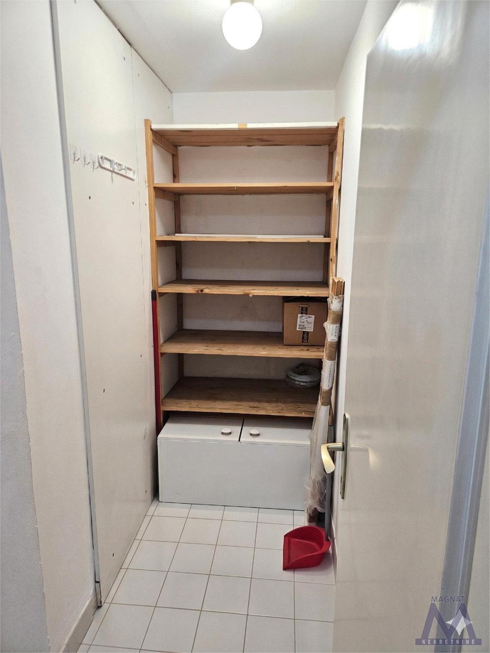 Slika 7 - Dvoiposoban stan na prodaju, 58m2, 152.000€