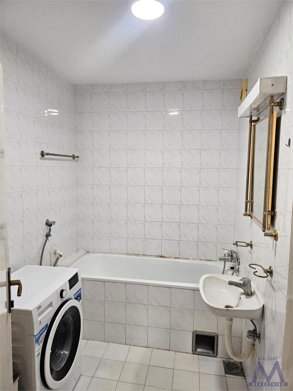 Slika 8 - Dvoiposoban stan na prodaju, 58m2, 152.000€