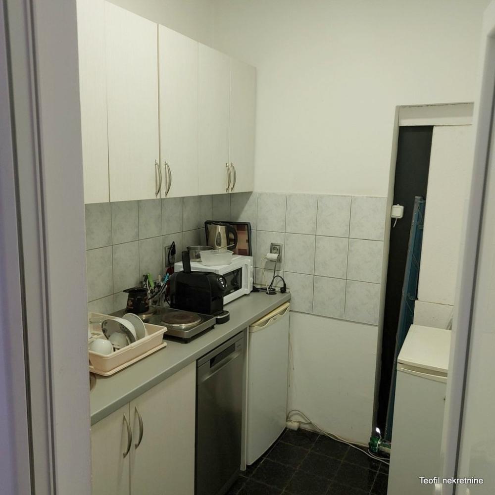 Slika 6 - Ratarski put,  Lokal za izdavanje, 48m2, 500€
