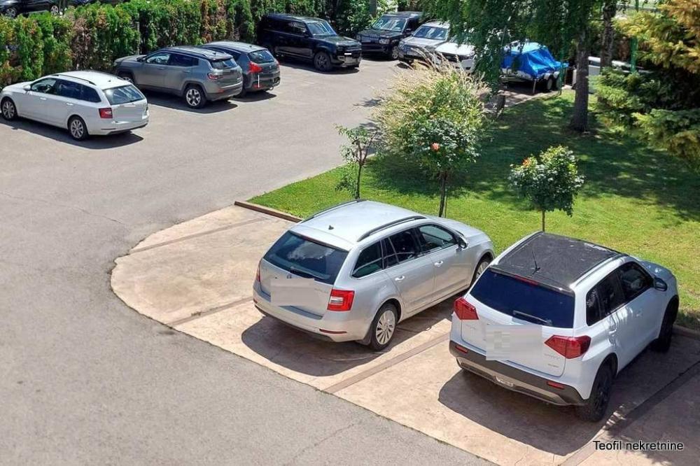 Slika 9 - Ratarski put,  Lokal za izdavanje, 48m2, 500€