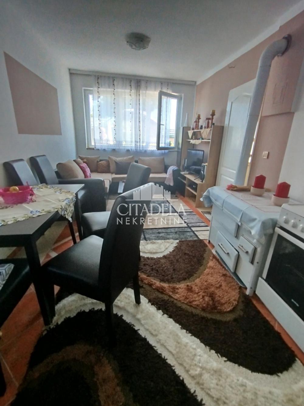 Slika 3 - Ratka Jevtića, Kuća na prodaju, 200m2, 125.000€