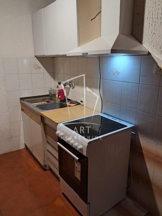 Slika 2 - Triše Kaclerovića, Dvosoban stan za izdavanje, 60m2, 400€