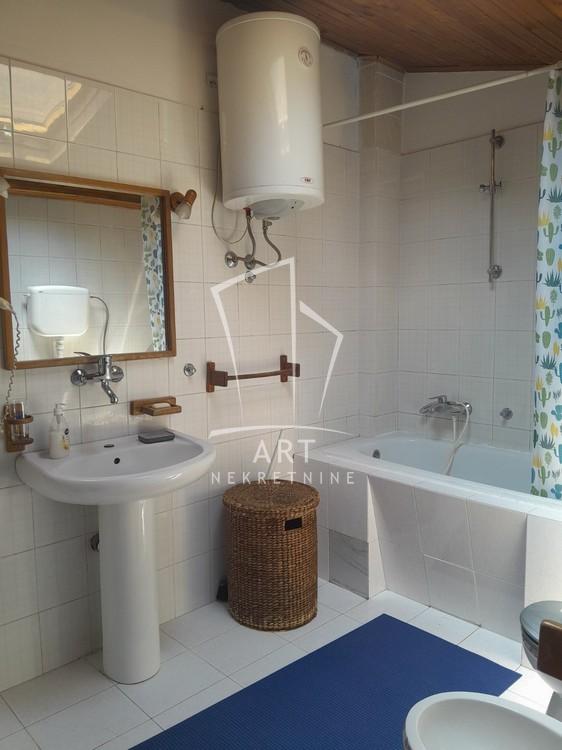 Slika 7 - Triše Kaclerovića, Dvosoban stan za izdavanje, 60m2, 400€