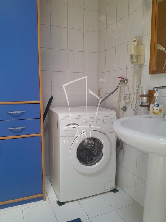 Slika 8 - Triše Kaclerovića, Dvosoban stan za izdavanje, 60m2, 400€