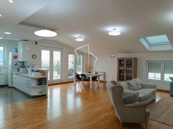 Slika 2 - Vojislava Vučkovića, Četvorosoban stan za izdavanje, 157m2, 2.200€