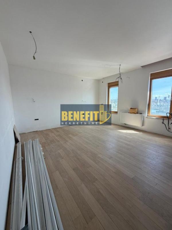 Slika 9 - Četvorosoban stan na prodaju, 317m2, 1.800.000€
