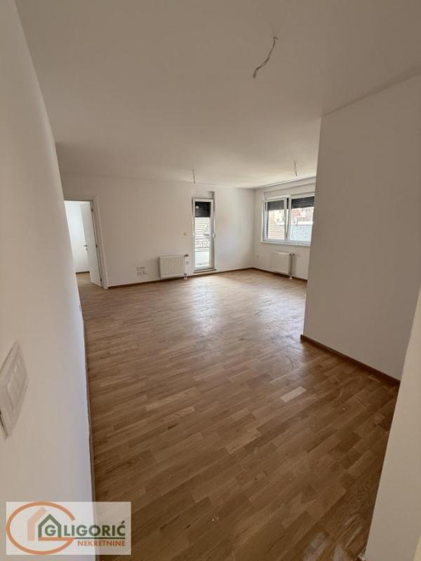Slika 1 - Trosoban stan na prodaju, 83m2, 199.000€