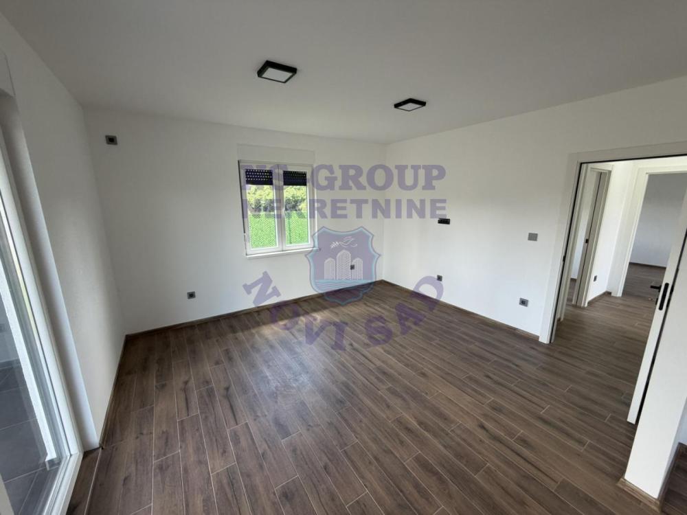 Slika 3 - Temerin,  Kuća na prodaju, 105m2, 172.000€