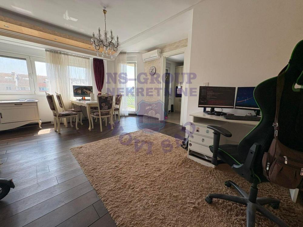 Slika 2 - Četvorosoban stan na prodaju, 132m2, 251.000€