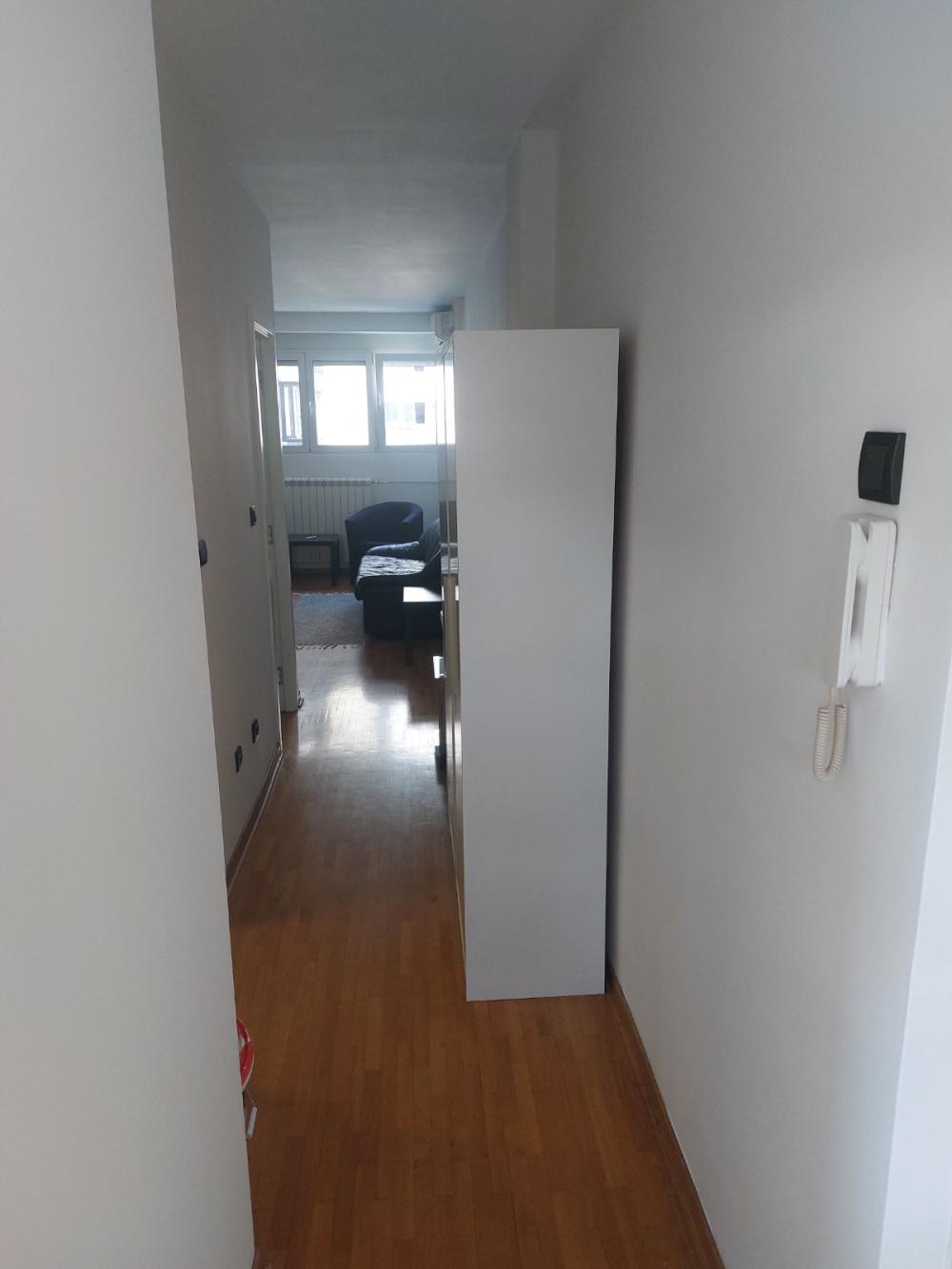 Slika 10 - 27. marta, Jednoiposoban stan za izdavanje, 31m2, 400€