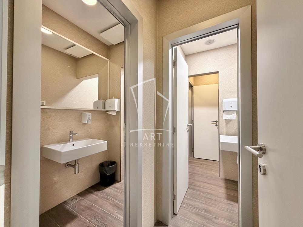 Slika 11 - Kneza Miloša,  Lokal za izdavanje, 153m2, 2.757€