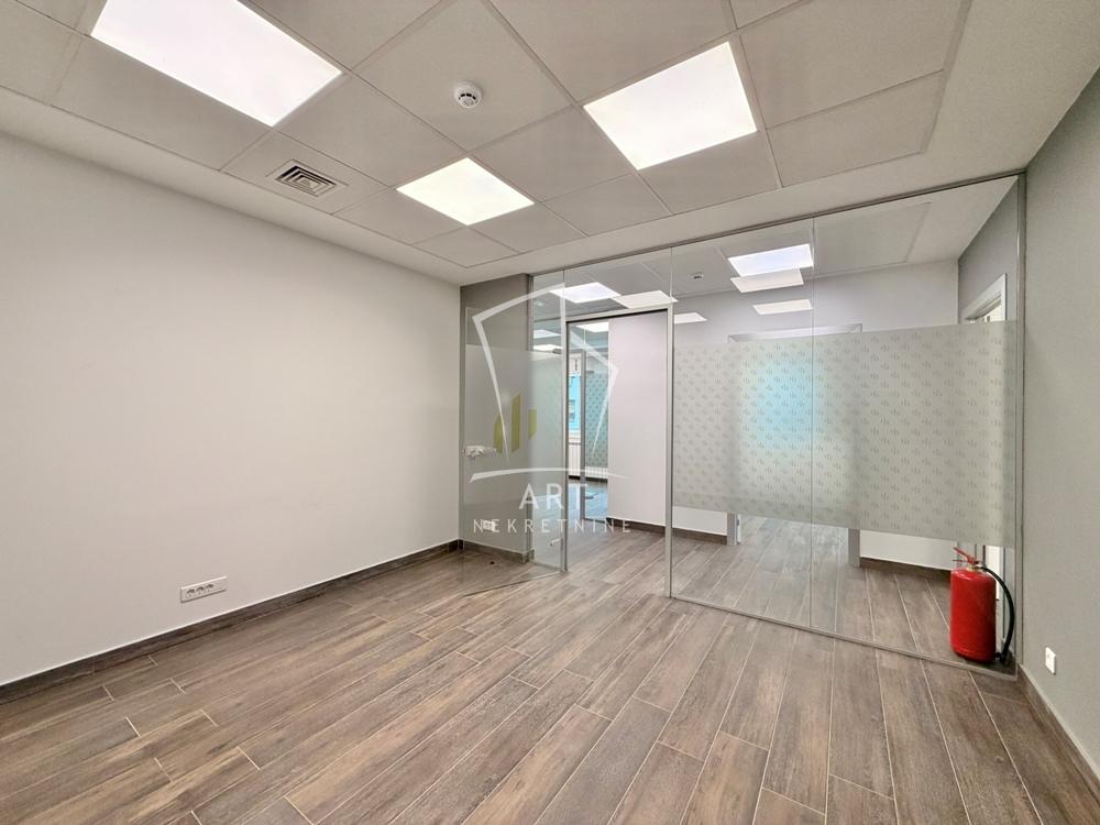 Slika 4 - Kneza Miloša,  Lokal za izdavanje, 153m2, 2.757€