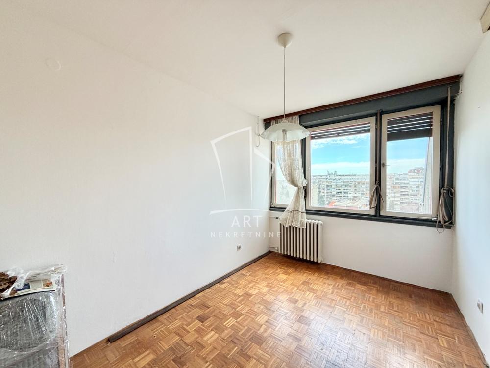 Slika 1 - Bulevar Arsenija Čarnojevića, Dvoiposoban stan na prodaju, 64m2, 240.000€