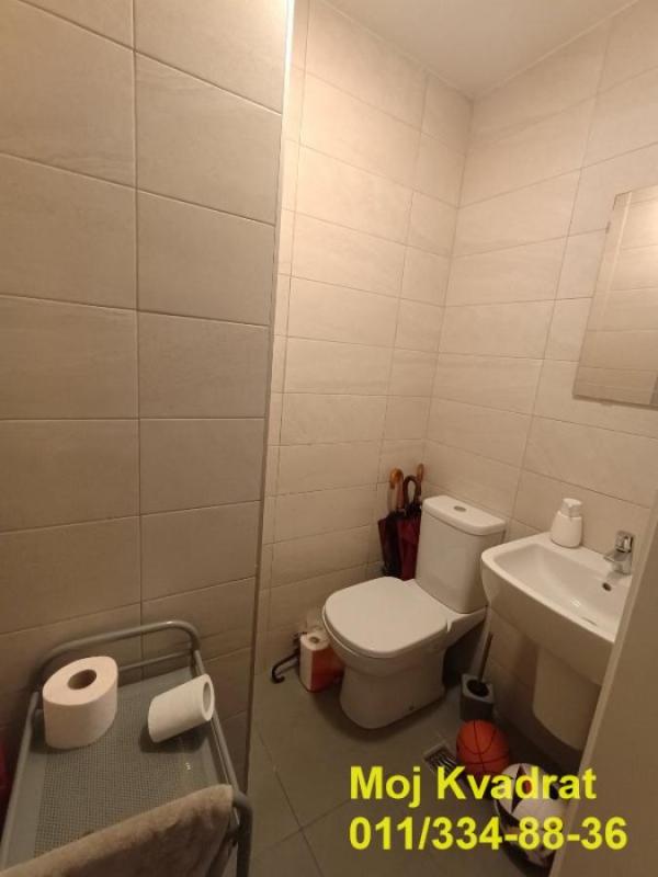 Slika 7 - Trosoban stan za izdavanje, 107m2, 750€