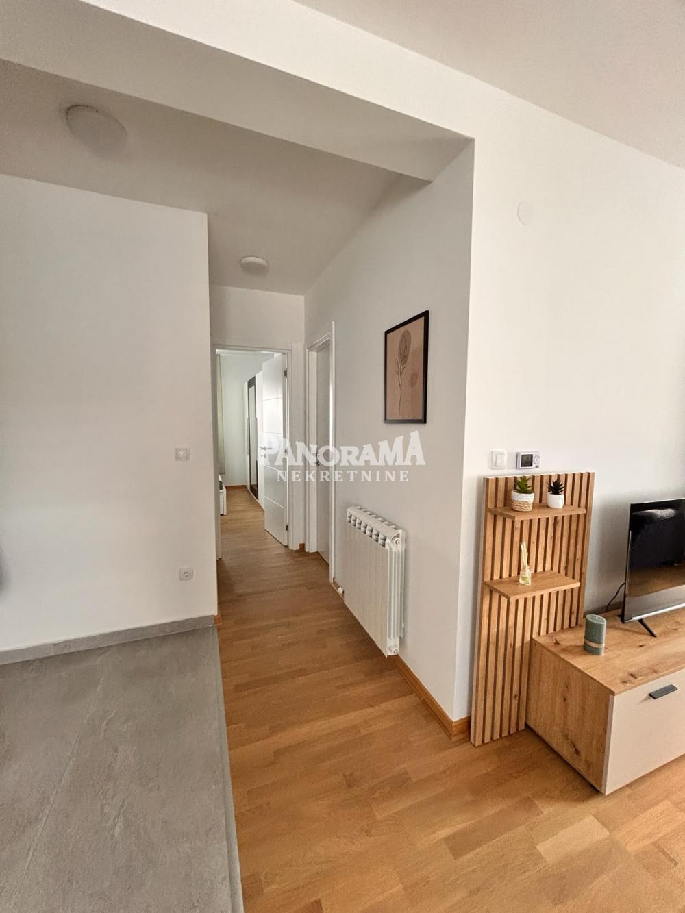 Slika 4 - Ugrinovački put 30. deo, Dvoiposoban stan za izdavanje, 58m2, 700€