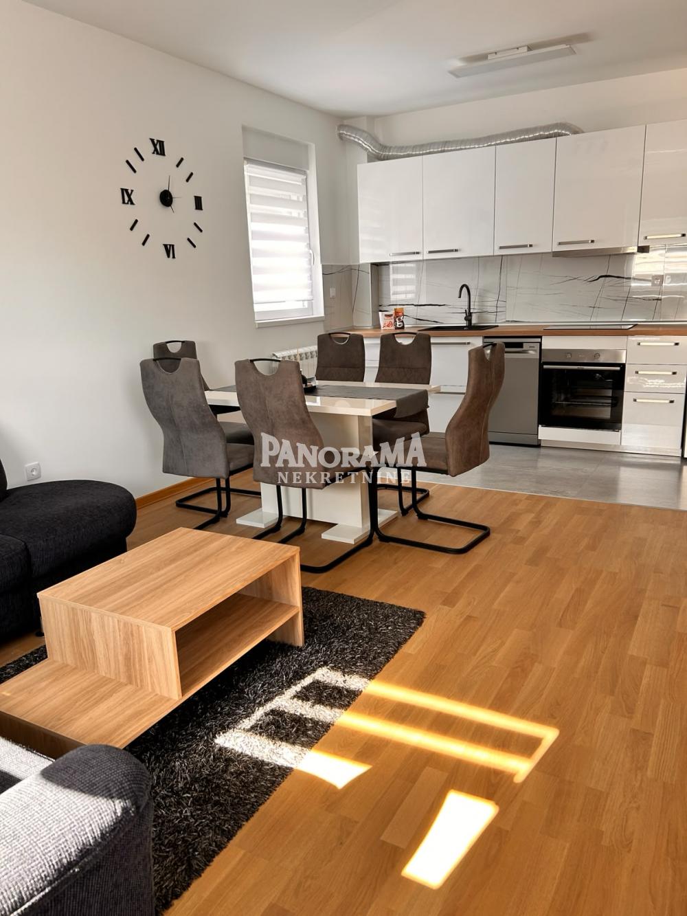 Slika 1 - Ugrinovački put 30. deo, Dvoiposoban stan za izdavanje, 58m2, 700€