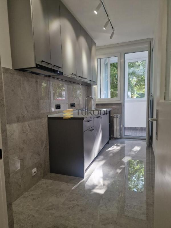 Slika 5 -  Lokal za izdavanje, 64m2, 750€