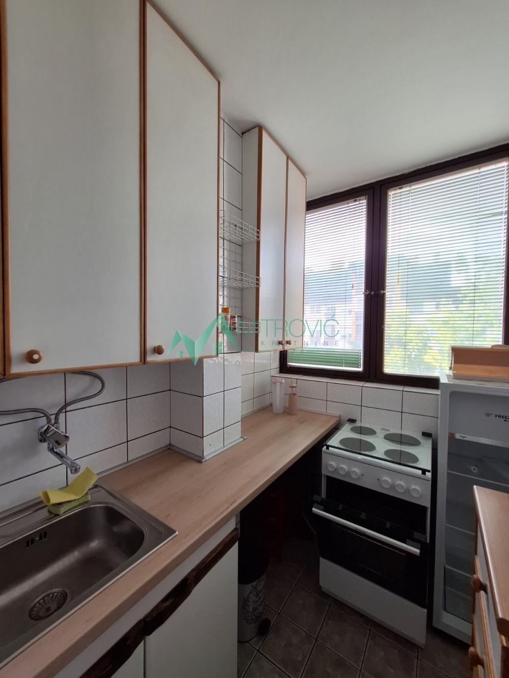 Slika 4 - Dvoiposoban stan za izdavanje, 53m2, 370€