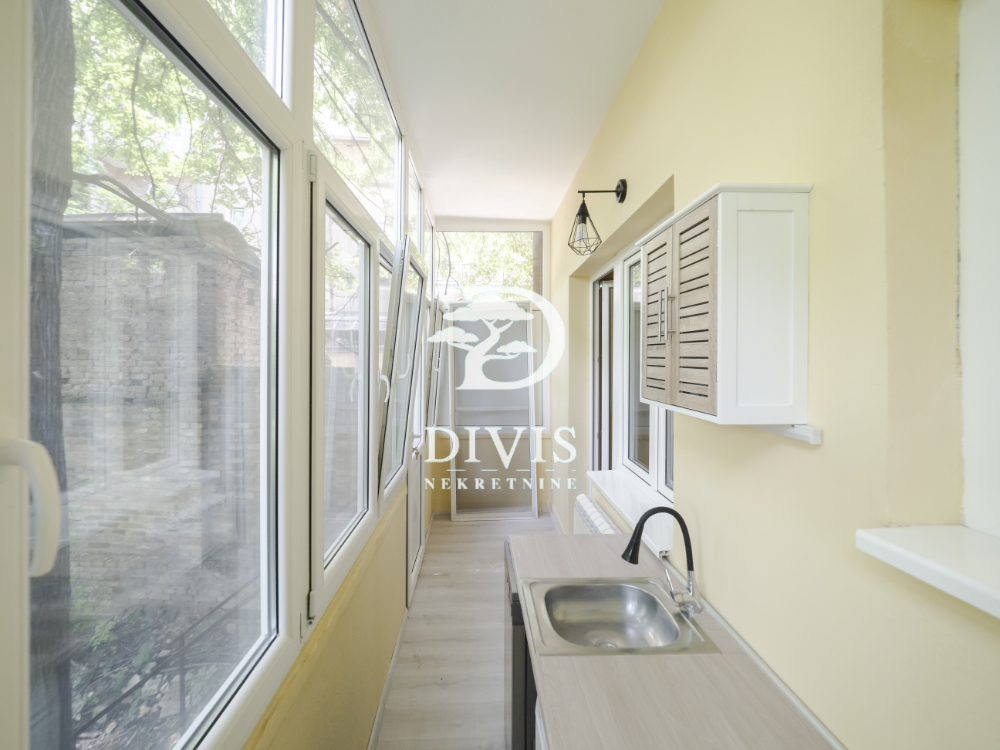 Slika 11 - Cetinjska, Četvorosoban stan na prodaju, 65m2, 350.000€