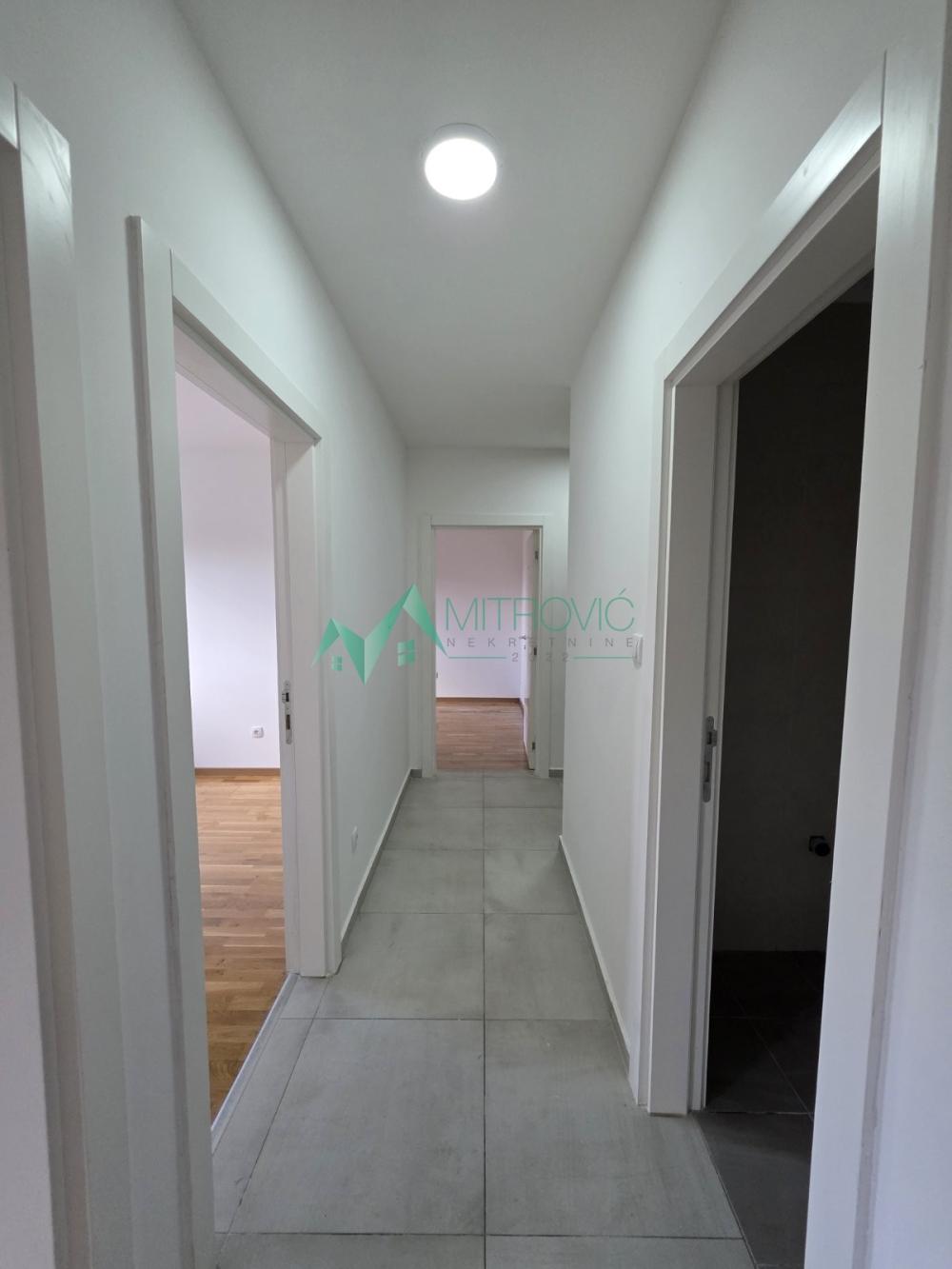 Slika 10 - Četvorosoban stan na prodaju, 74m2, 165.000€