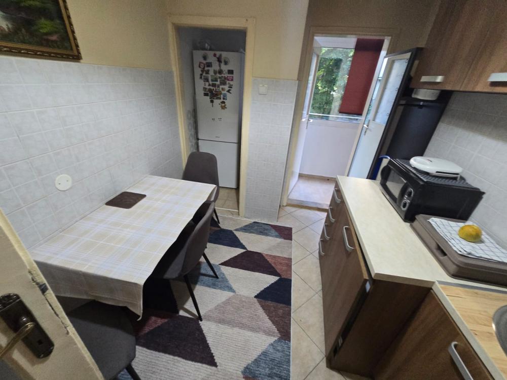 Slika 3 - Sarajevska, Trosoban stan za izdavanje, 60m2, 700€