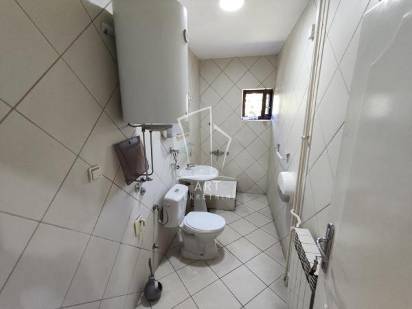 Slika 9 - Ulofa Palmea,  Kuća za izdavanje, 270m2, 1.600€