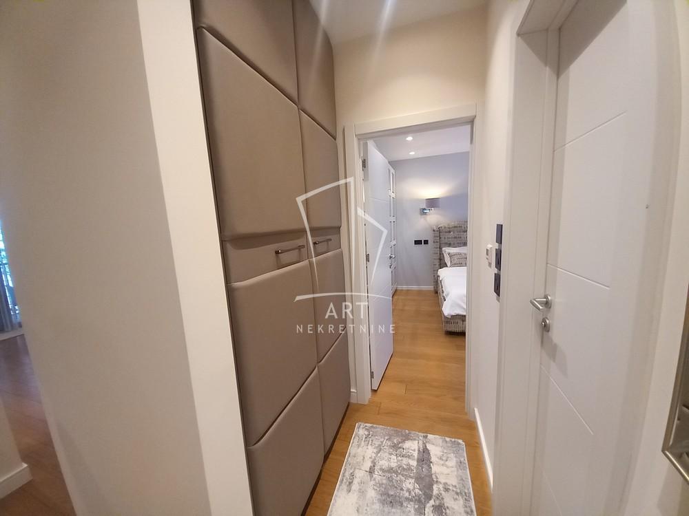 Slika 4 - Dositejeva, Trosoban stan za izdavanje, 84m2, 2.000€