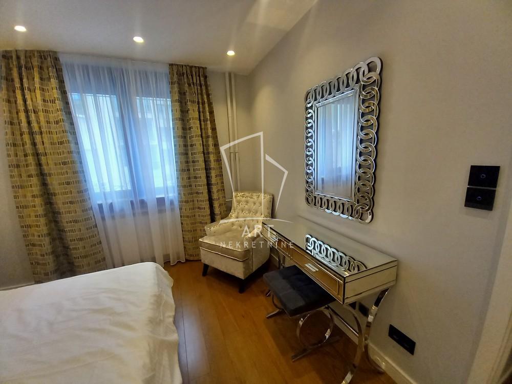 Slika 6 - Dositejeva, Trosoban stan za izdavanje, 84m2, 2.000€