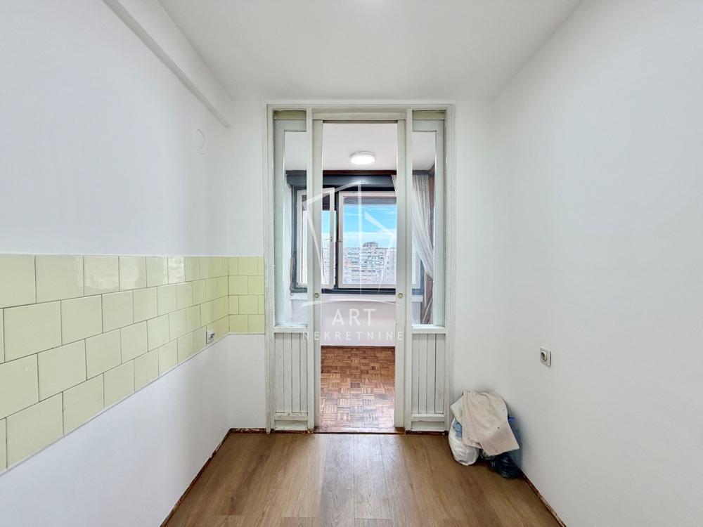 Slika 4 - Bulevar Arsenija Čarnojevića, Dvoiposoban stan na prodaju, 64m2, 240.000€