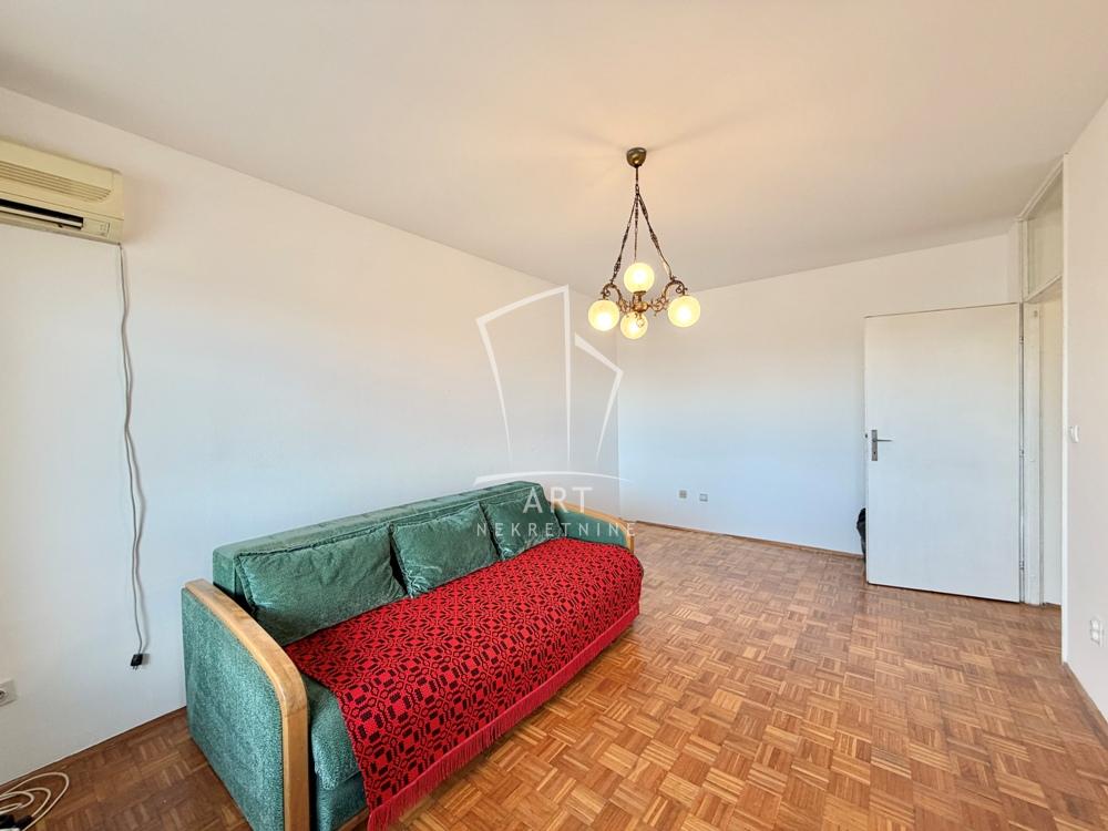 Slika 3 - Bulevar Arsenija Čarnojevića, Dvoiposoban stan na prodaju, 64m2, 240.000€