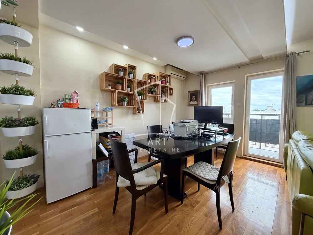 Slika 4 - Đevđelijska, Četvorosoban stan na prodaju, 157m2, 375.000€